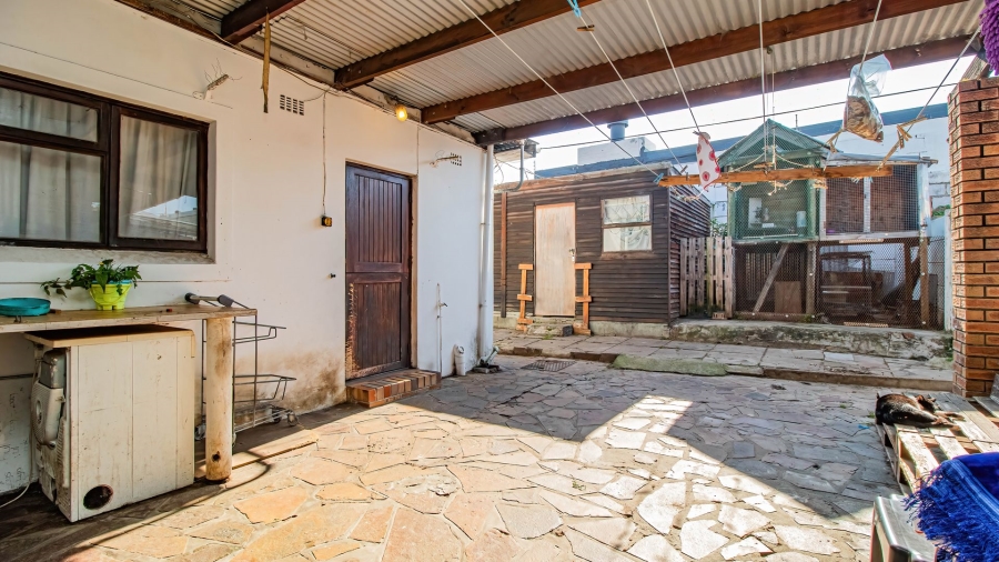 4 Bedroom Property for Sale in Wynberg Western Cape